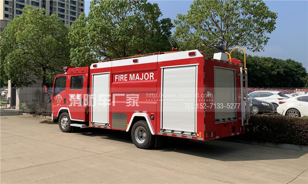 五十鈴3.5噸水罐消防車 五十鈴3.5噸水罐消防車